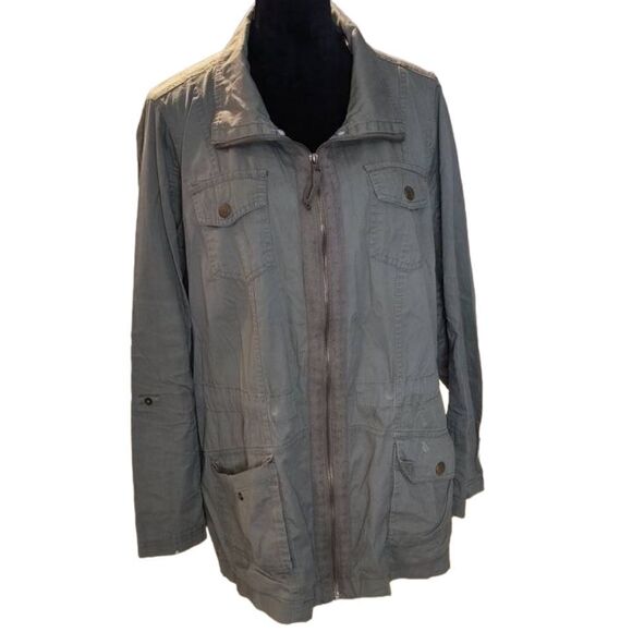 Fashion To Figure 1X Olive Green Light Jacket - Picture 1 of 6